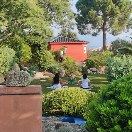 ホテル Le Roc E Fiori - Teritoria ポルトヴェッキオ