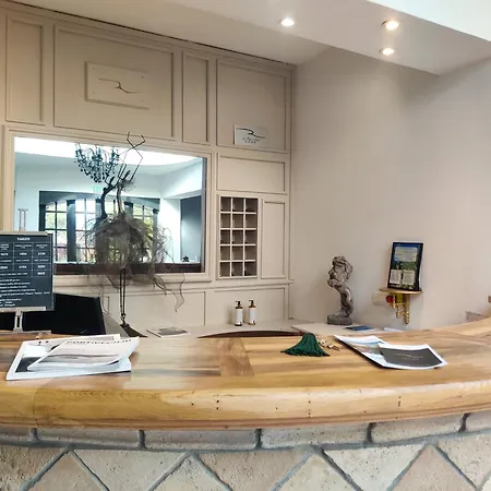 ホテル Le Roc E Fiori - Teritoria ポルトヴェッキオ